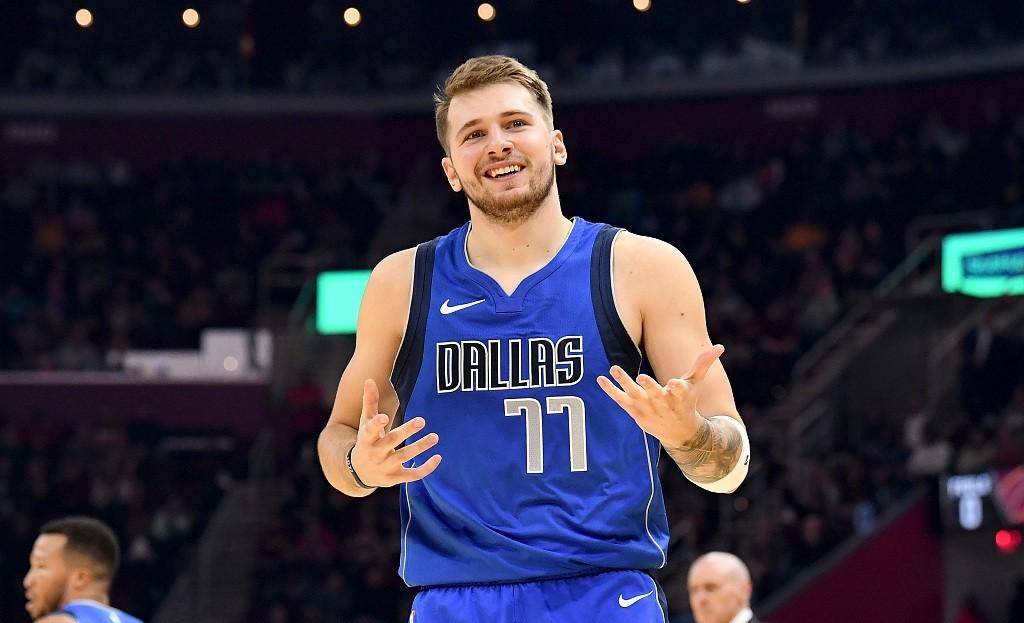 今晚NBA季后赛传出新动向，达拉斯独行侠更衣室发声，管理层表态：悬念犹存，球队文化再被提及的简单介绍