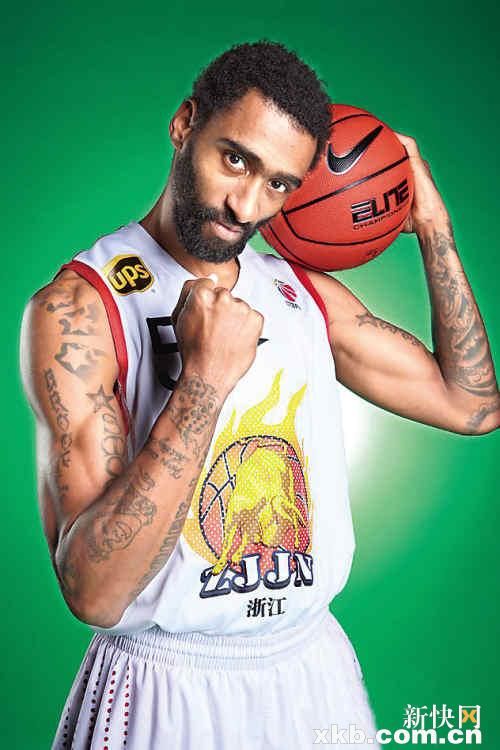 关于赛地聚焦：CBA季后赛今晚热度飙升，洛杉矶湖人远射贴柱，信心回归，数据趋势出现新变化的信息