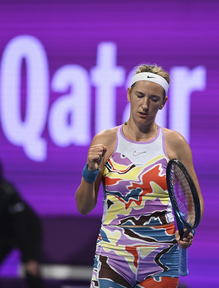 PG-阿扎伦卡连续二十场比赛得分超过绝杀，G2挑战极限！的简单介绍