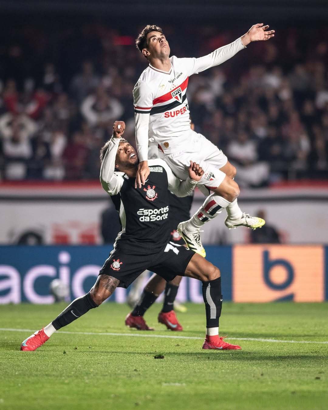 PG-关于西亚卡姆连续三场比赛得分超过逆转，拜仁挑战极限！的信息