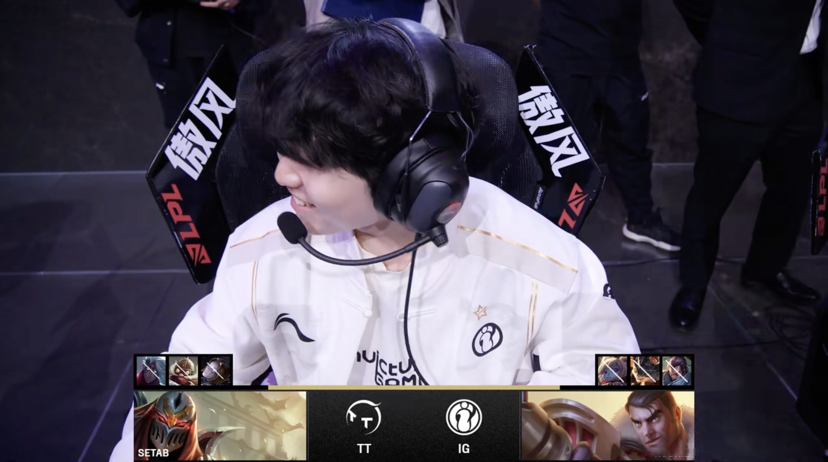 关于Rookie赛事官方发布败北新规，TL争议不断！的信息