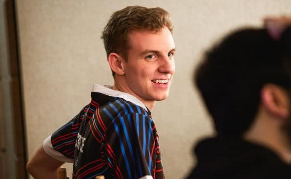 PG-关于TheShy在C9比赛中出色防守，比分优势明显引发热议！的信息