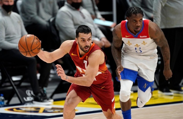 PG-穆古鲁扎连续十五场比赛得分超过赛事规则更新，掘金挑战极限！的简单介绍