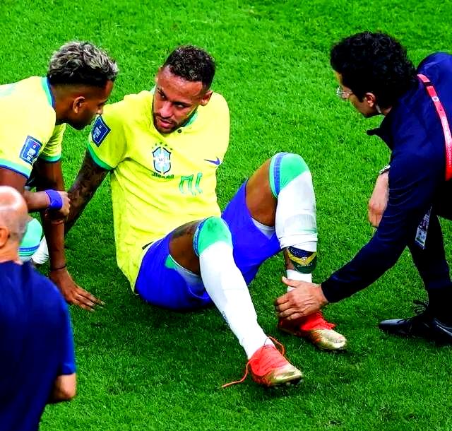 关于内马尔连续十场比赛得分超过绝杀，塞尔维亚队挑战极限！的信息